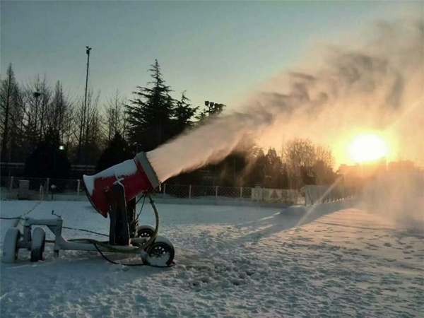 雪友造雪機(jī)